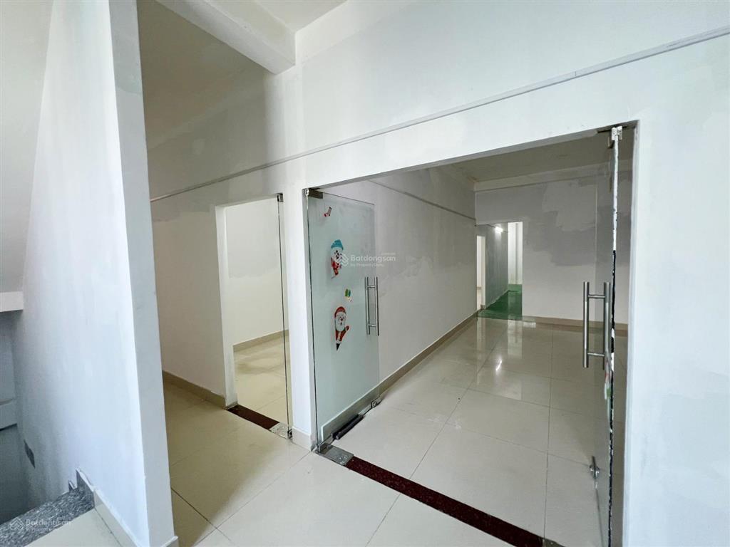 Tòa nhà 4 tấm bề thế ngang 8m lê văn quới giá chỉ 16 tỷ