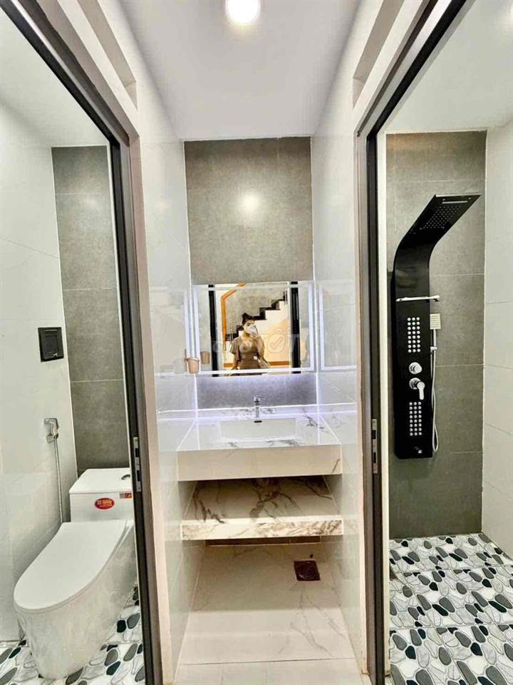 Cho Thuê Nhà Đẹp Full Nội Thất Giáp Tên Lửa Bình Tân