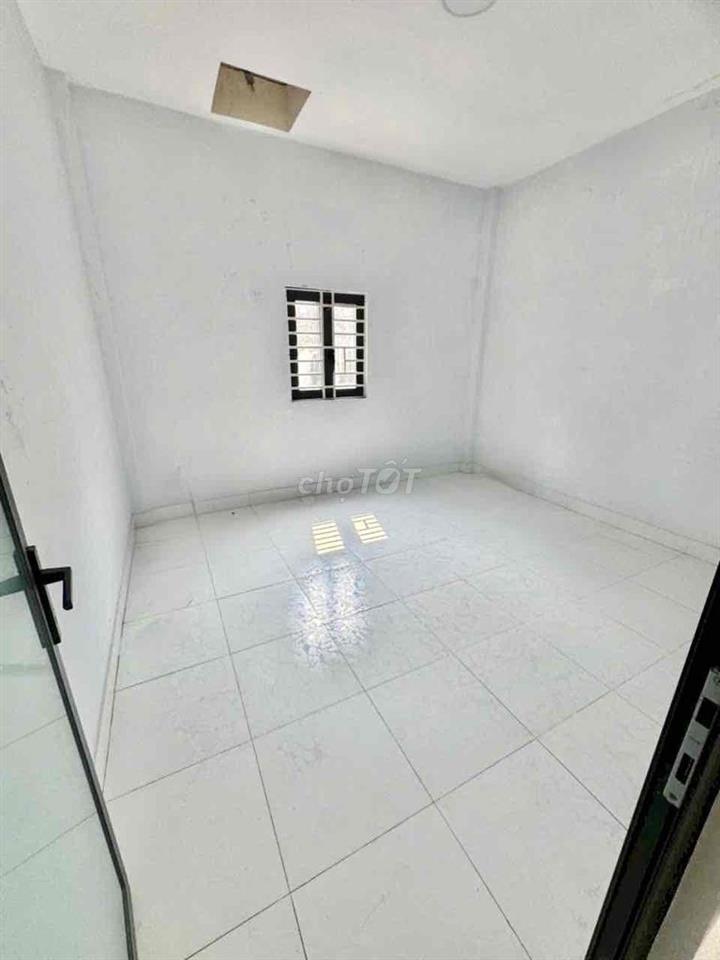 Cho Thuê Nhà Có Nội Thất giáp Tên Lửa Bình Tân
