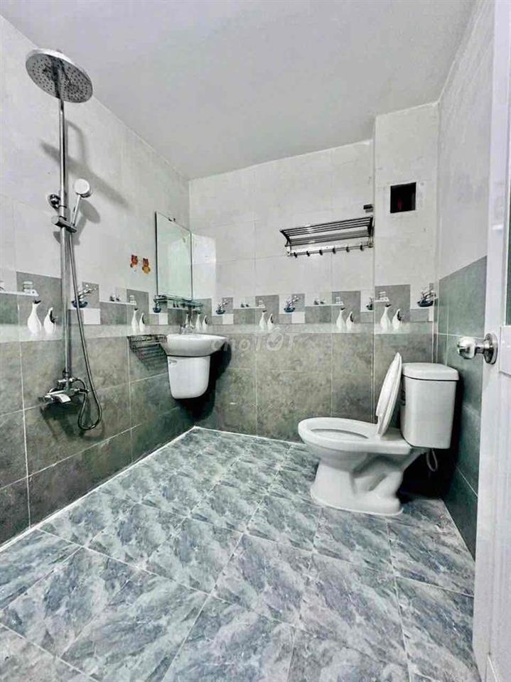 Cho Thuê Nhà Đẹp Giáp Tên Lửa 5x18 Bình Tân