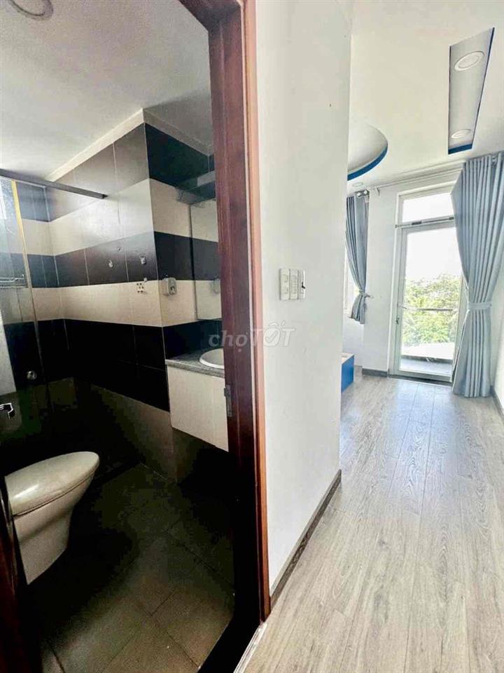 Cho Thuê Nhà Đẹp Giáp Tên Lửa Bình Tân 5PN-6WC