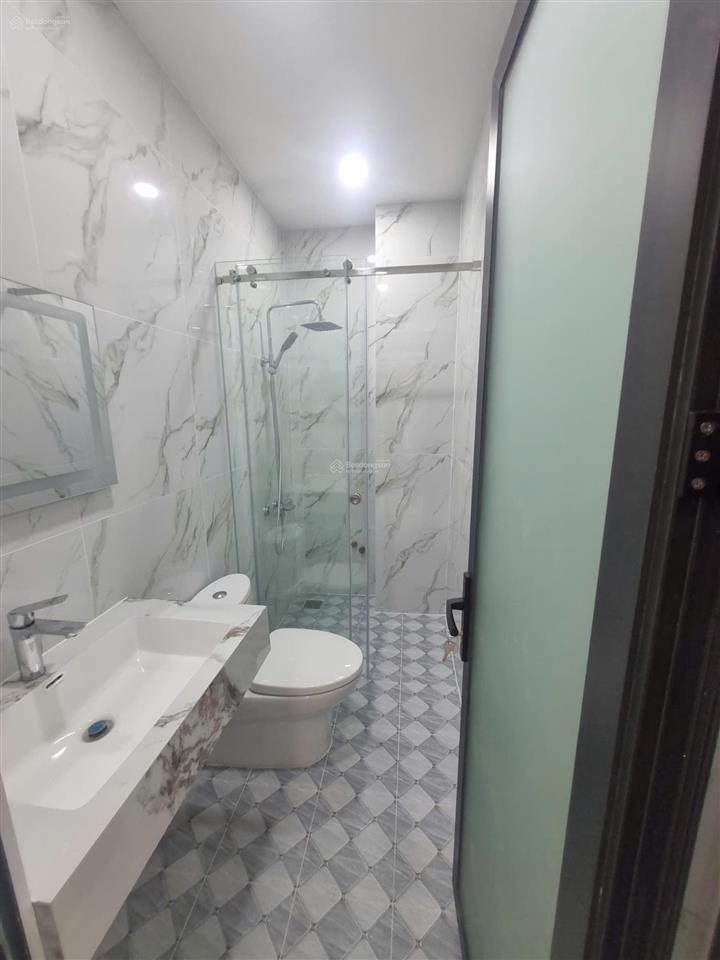 Bán nhà hẻm 730 hương lộ 2 thông sang 413 lê văn quới, bình tân 4mx15m đúc 1 lửng 3 lầu