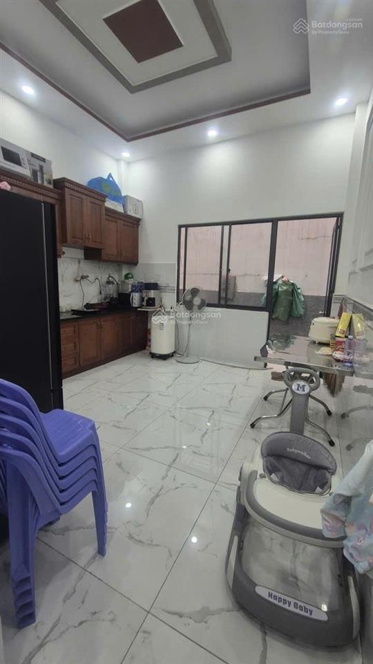 Bán nhà ngay chợ lê văn quới, bình tân 4mx14m đúc 1 trệt 3 lầu giá 6.85 tỷ( tl)