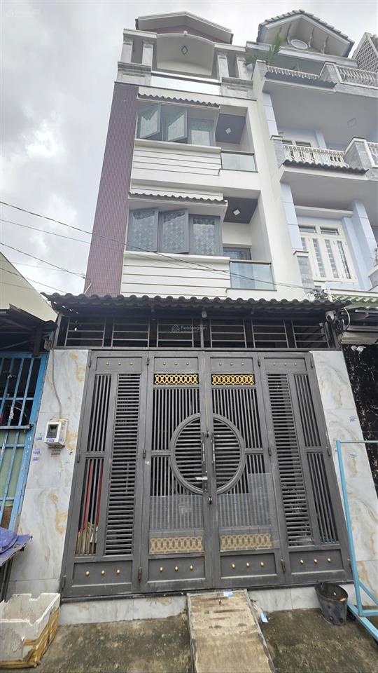 Bán nhà ngay chợ lê văn quới, bình tân 4mx14m đúc 1 trệt 3 lầu giá 6.85 tỷ( tl)