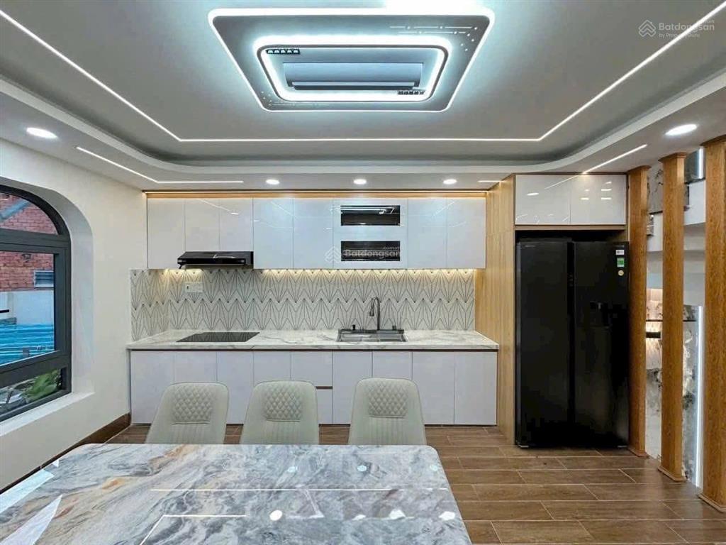 Bán nhà khu phân lô đồng bộ đường 18b mã lò 4mx14m đúc 1 lửng 3 lầu