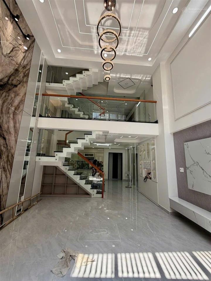 Bán nhà chính chủ 1 sẹc đường lê đình cẩn, bình tân 5mx12m đúc 1 lửng 3 lầu giá 6.7 tỷ( tl)