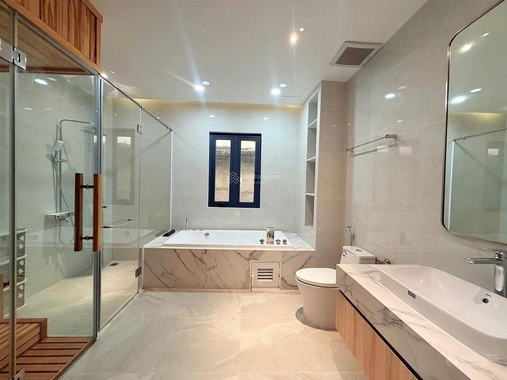 Bán nhà sổ hồng riêng đường lê văn quới, bình tân 4mx14m đúc 1 trệt 3 lầu