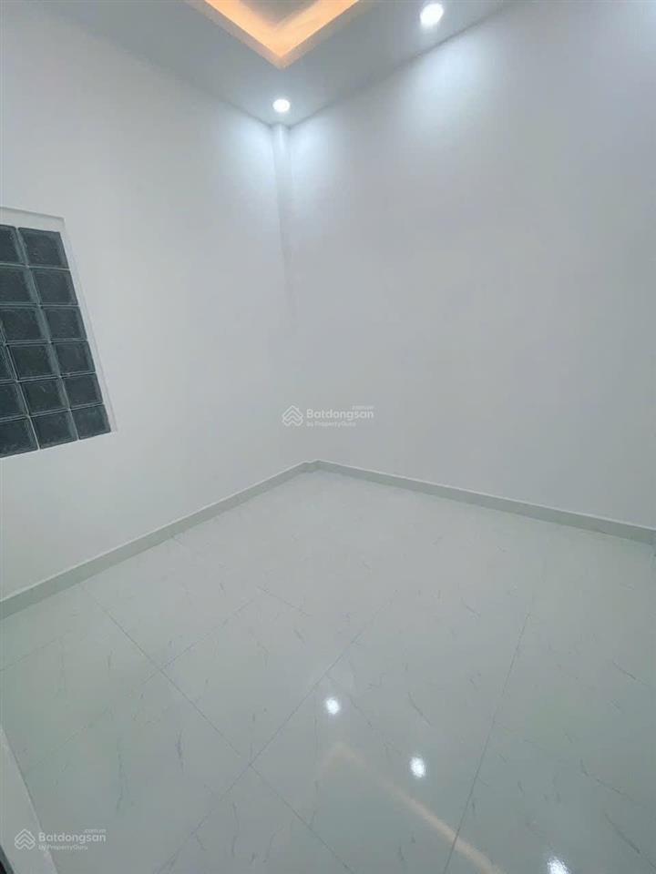 Chính chủ gửi bán nhà mới 1/ hương lộ 2 3mx11m đúc 1 trệt 1 lầu, 2pn 2wc