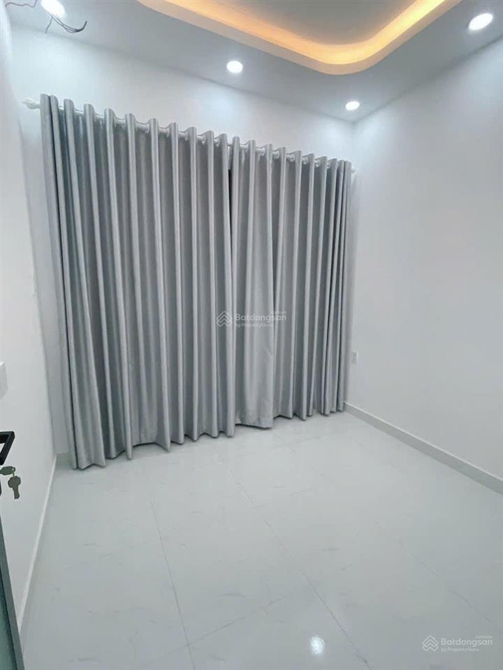 Chính chủ gửi bán nhà mới 1/ hương lộ 2 3mx11m đúc 1 trệt 1 lầu, 2pn 2wc