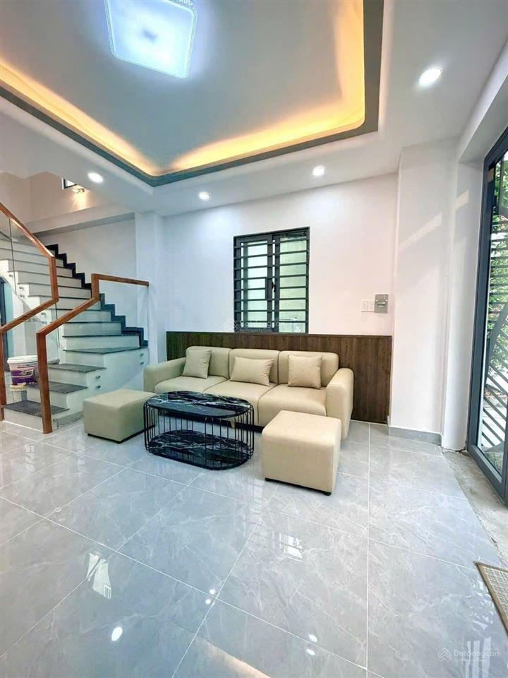 Bán nhà đường tỉnh lộ 10 tên lửa 4.1mx13m đúc 1 trệt 1 lầu