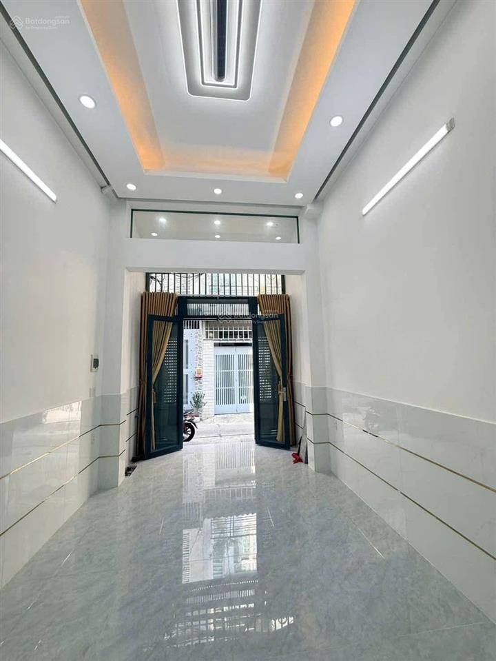 Chính chủ bán nhà đường lê văn quới bốn xã 3.5mx10m đúc 1 trệt 3 lầu. giá 4.8 tỷ