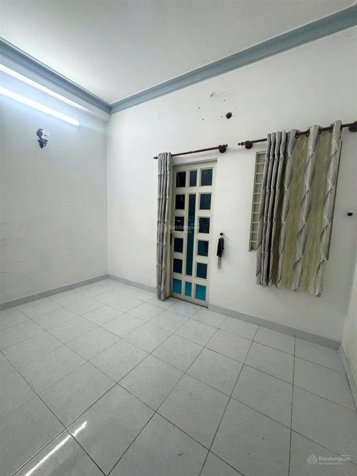 Cho thuê nhà đường gò xoài lê văn quới 4mx15m 1 trệt 3 lầu, 4pn có 4 máy lạnh