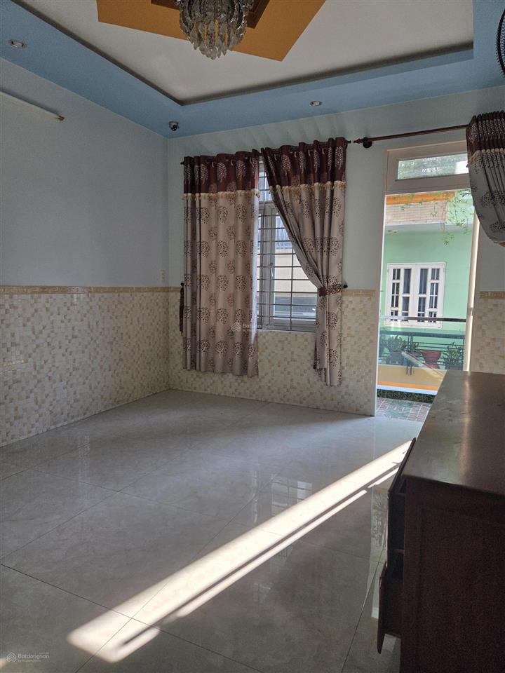 Cho thuê nhà hẻm bình trị đông, bình tân 4mx14m 1 trệt 3 lầu