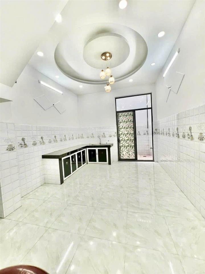 Cho thuê nhà 1/ hương lộ 2, bình tân 4mx18m 1 trệt 2 lầu, 3pn
