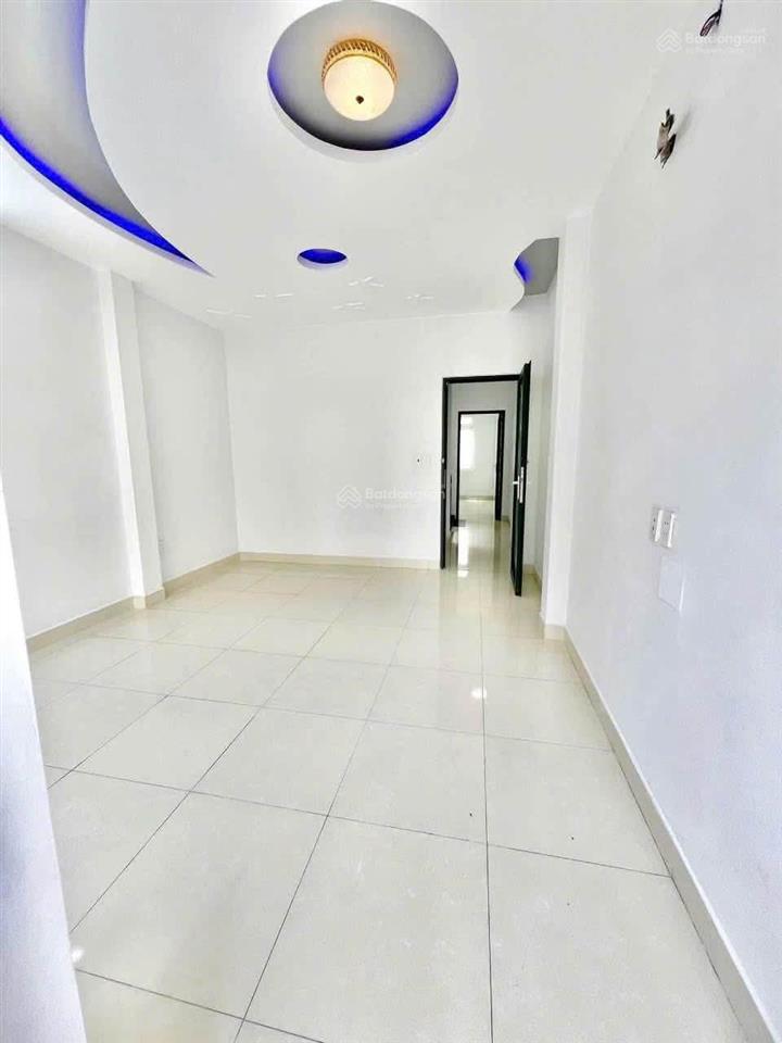 Cho thuê nhà 1/ hương lộ 2, bình tân 4mx18m 1 trệt 2 lầu, 3pn