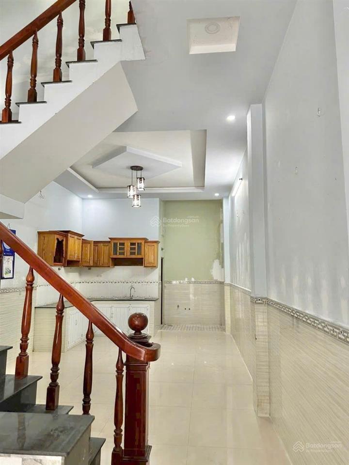 Cho thuê nhà 1/ tân hòa đông, bình tân 4mx17m 1 trệt 3 lầu, 4pn 5wc