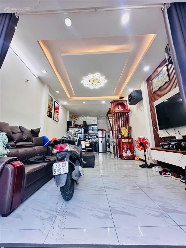Nhà đường hương lộ 2 ngay ngã tư bốn xã 4mx10m đúc 1 trệt 1 lầu, 2pn 2wc
