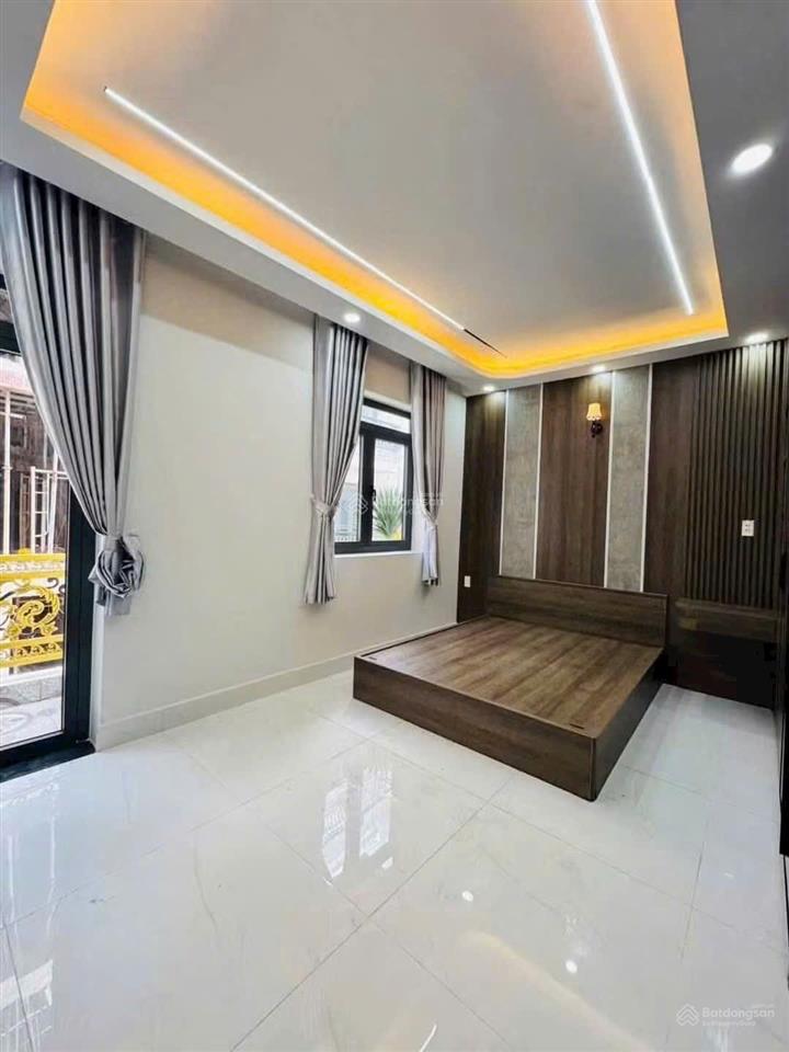Bán nhà đẹp lung linh ngay chợ lê văn quới, bình tân 6mx11m 1 trệt 3 lầu, full nội thất