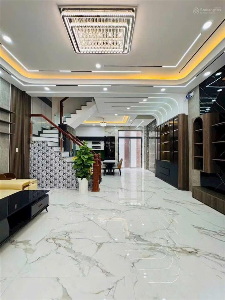 Bán nhà đẹp lung linh ngay chợ lê văn quới, bình tân 6mx11m 1 trệt 3 lầu, full nội thất