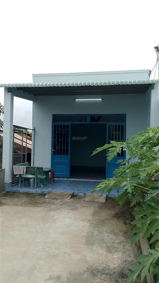 Nhà cho thuê nguyên căn, cách chợ gò đen 1km, gồm 2 phòng ngủ  2 tolet, giá 3,6 triệu/tháng