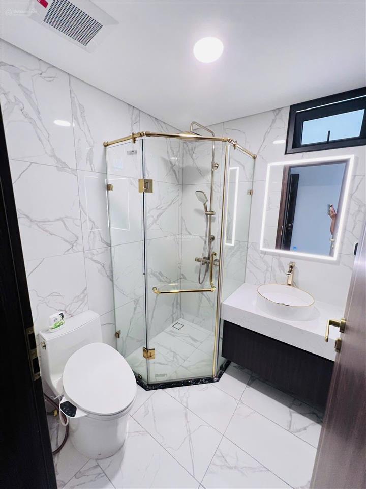 Bán liền căn 2pn phạm văn đồng view sân bay 2 tỷ cho vay 70%/ 30 năm sổ sẵn, full nội thất y hình