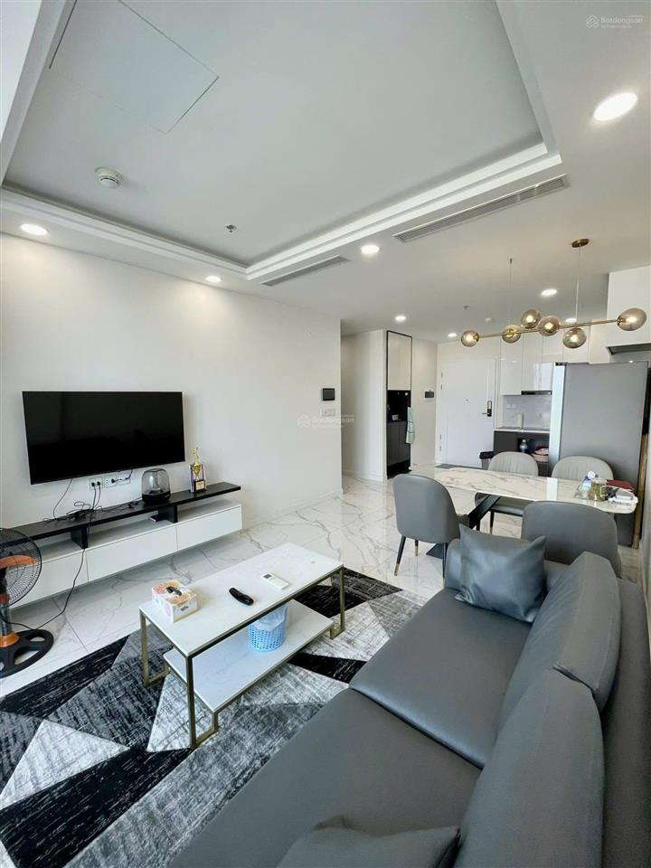 Bán liền căn 2pn phạm văn đồng view sân bay 2 tỷ cho vay 70%/ 30 năm sổ sẵn, full nội thất y hình