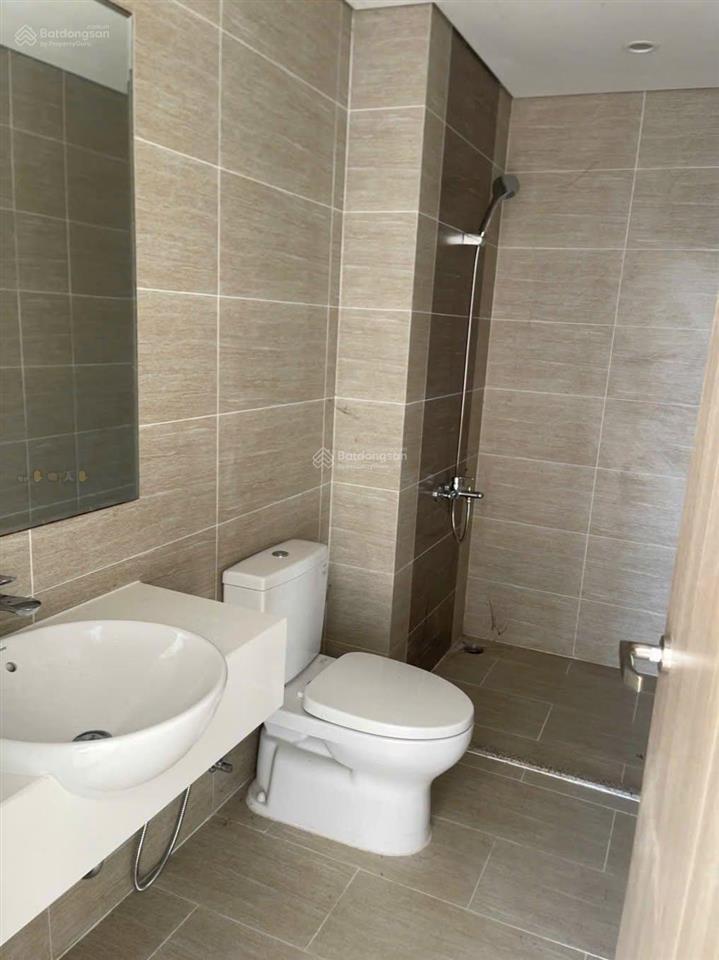 Căn góc phạm văn đồng 55m2, 2pn 2wc  sổ hồng  2,3tỷ có sẵn nội thất
