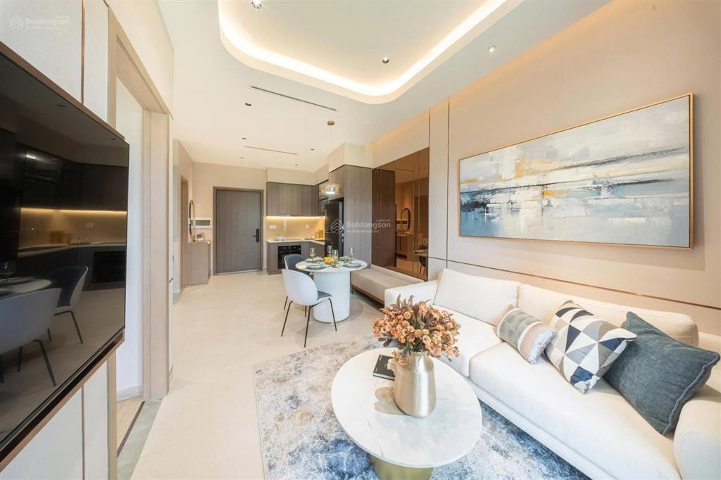 Căn hộ 2pn kế chợ bà chiểu 2,1 tỷ sổ riêng nội thất sẵn bao hết phí, vay 70%