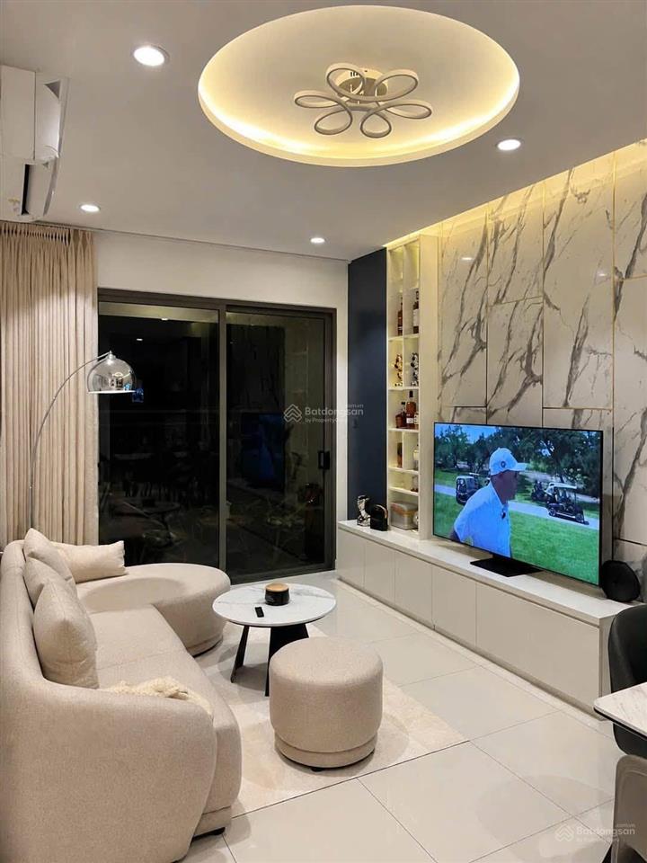 Tin thật căn hoàng hoa thám sổ hồng sang tên liền 2,5 tỷ vay 70%, thuê 15tr/tháng
