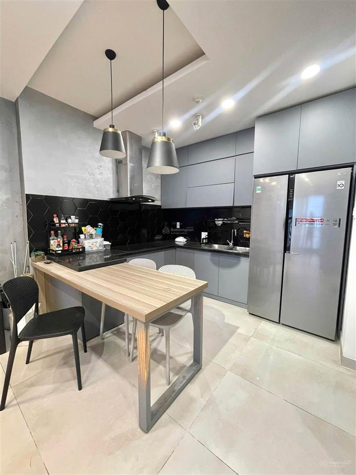 Căn hộ 2pn ở liền nguyễn văn đậu 2 tỷ  view hồ bơi, full nội thất, sổ sẵn bao phí o7o.555.6o36