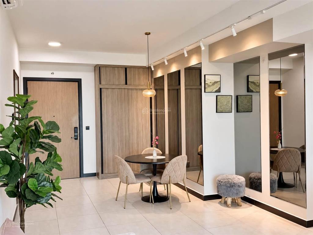 Căn hộ 2pn view quận 1 nguyễn văn đậu 2 tỷ/ 50m²/sổ sẵn bao phí, full nội thất o7o.555.6o36