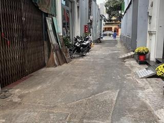 Nhà hxh lũy bán bích 5.4x8m công nhận 44m, có lửng cách vài căn ra mặt tiền, là nơi an cư tuyệt vời