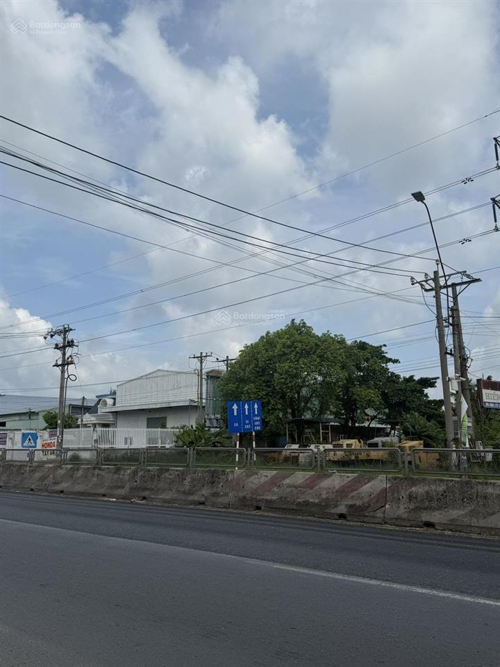 Bán đất thổ cư, mặt tiền quốc lộ 1a (ngay cầu voi 2)1.800 m2 giá 18 tỷ
