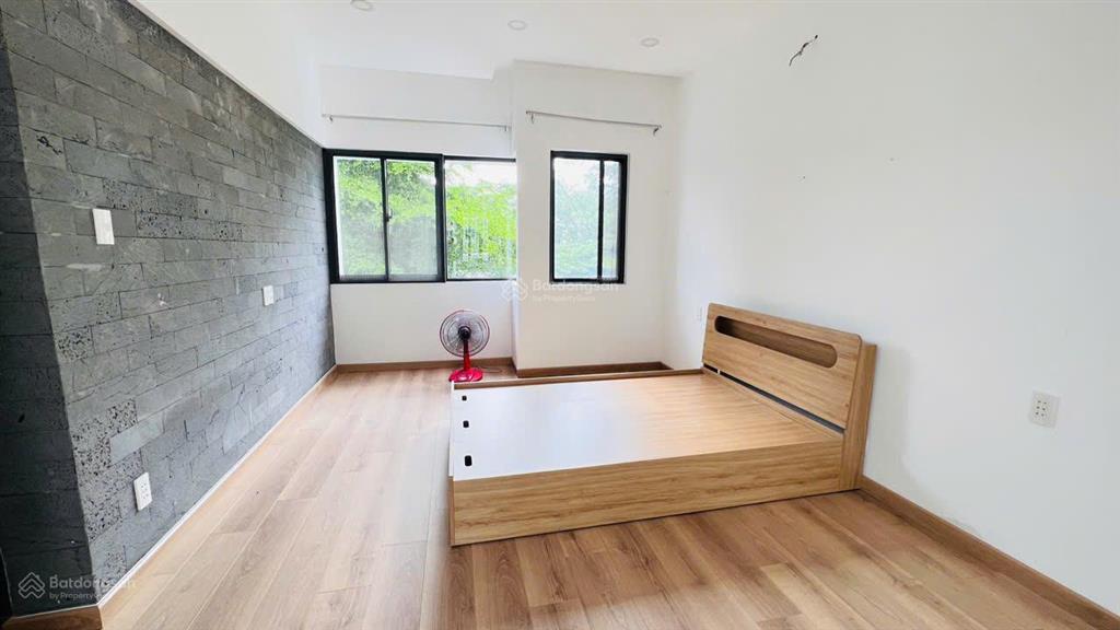 Cho thuê nhà phố đường số 1 bình hưng, nguyễn văn linh 3pn full nội thất xịn, vào ở ngay