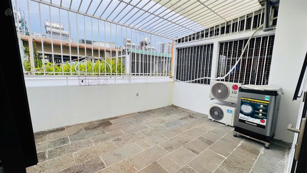Cho thuê nhà phố đường số 1 bình hưng, nguyễn văn linh 3pn full nội thất xịn, vào ở ngay