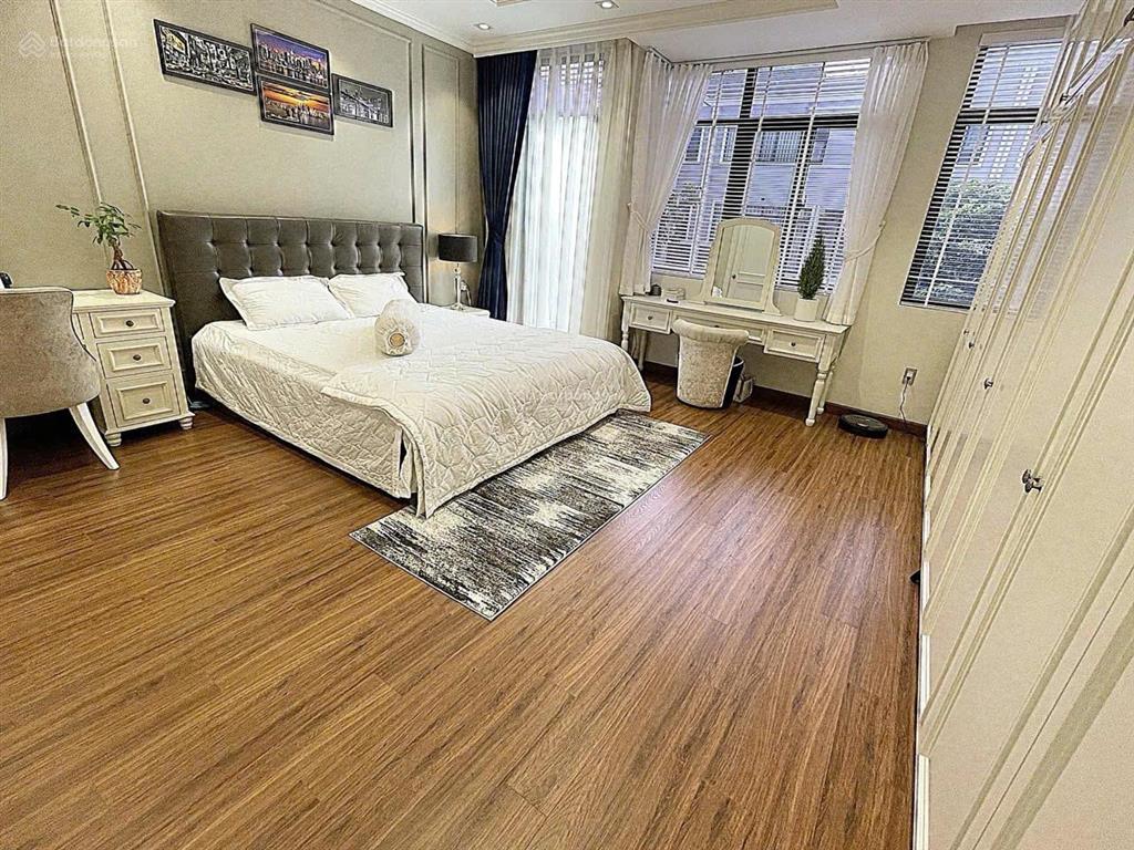 Cho thuê gấp nhà phố valora mizuki park full nội thất xịn giá cực tốt chỉ 27 tr/tháng .0902 320 ***