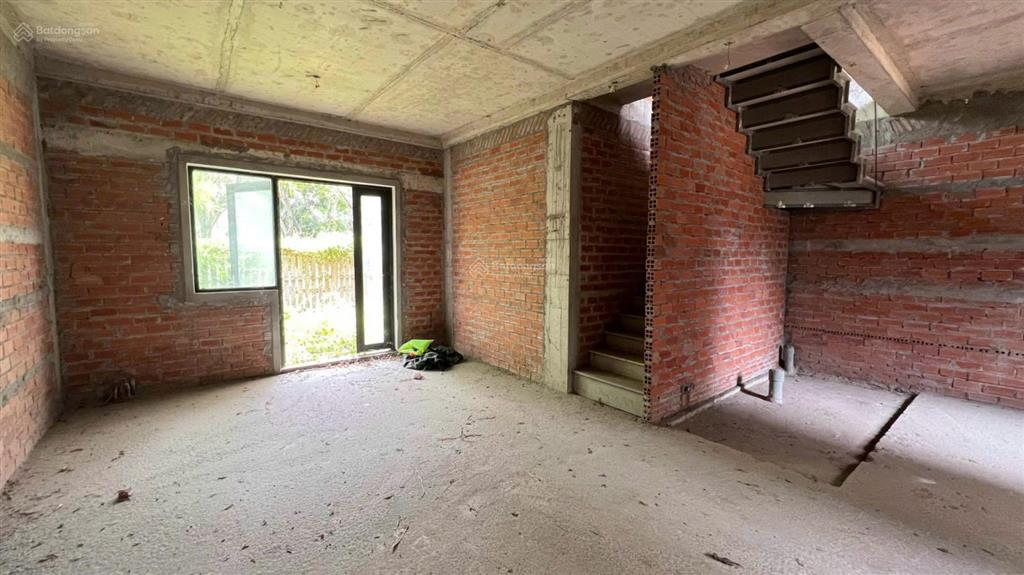 Căn góc view công viên camellia 103m2  hướng nam mát mẻ, hạ giá còn 9.2 tỷ xây tổ ấm mơ ước