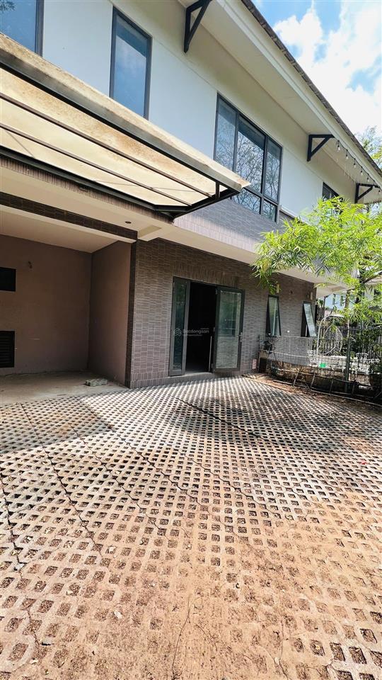 Căn góc view công viên camellia 103m2  hướng nam mát mẻ, hạ giá còn 9.2 tỷ xây tổ ấm mơ ước