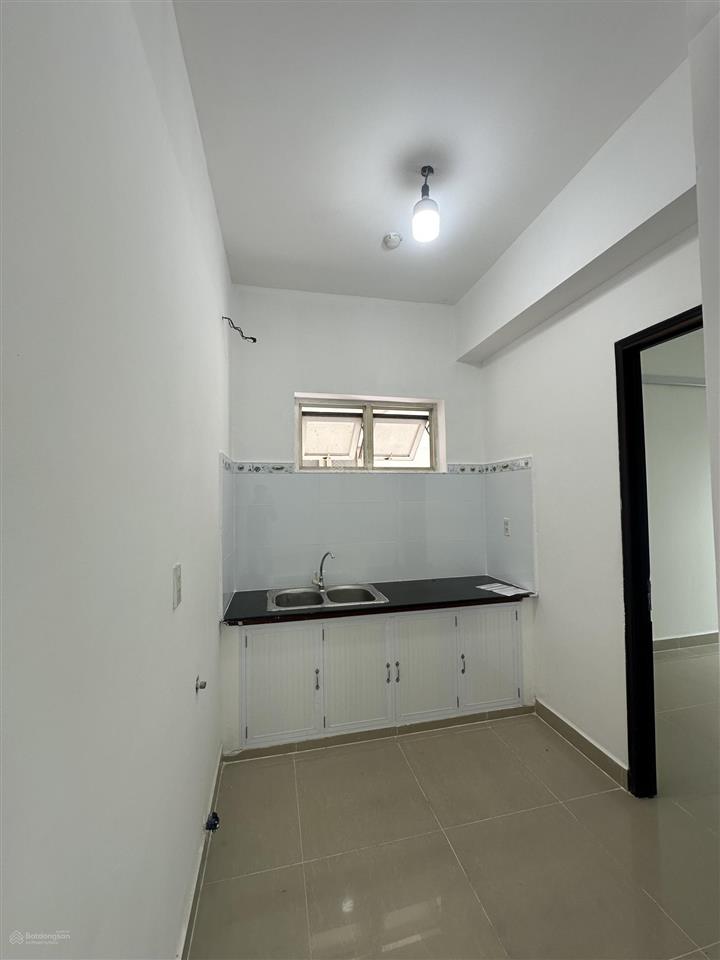 Bán căn hộ chung cư thái sơn sổ hồng 2 tỷ 50 triệu
