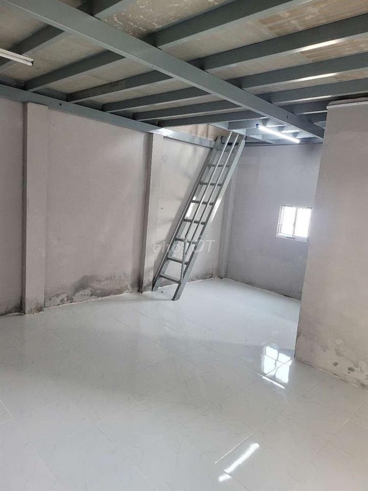 cho thuê kho xưởng đường tải 8 tấn