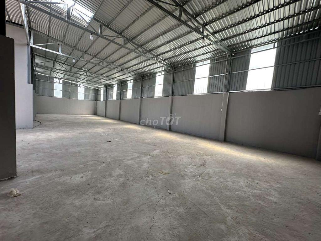 cho thuê kho xưởng đường tải 8 tấn