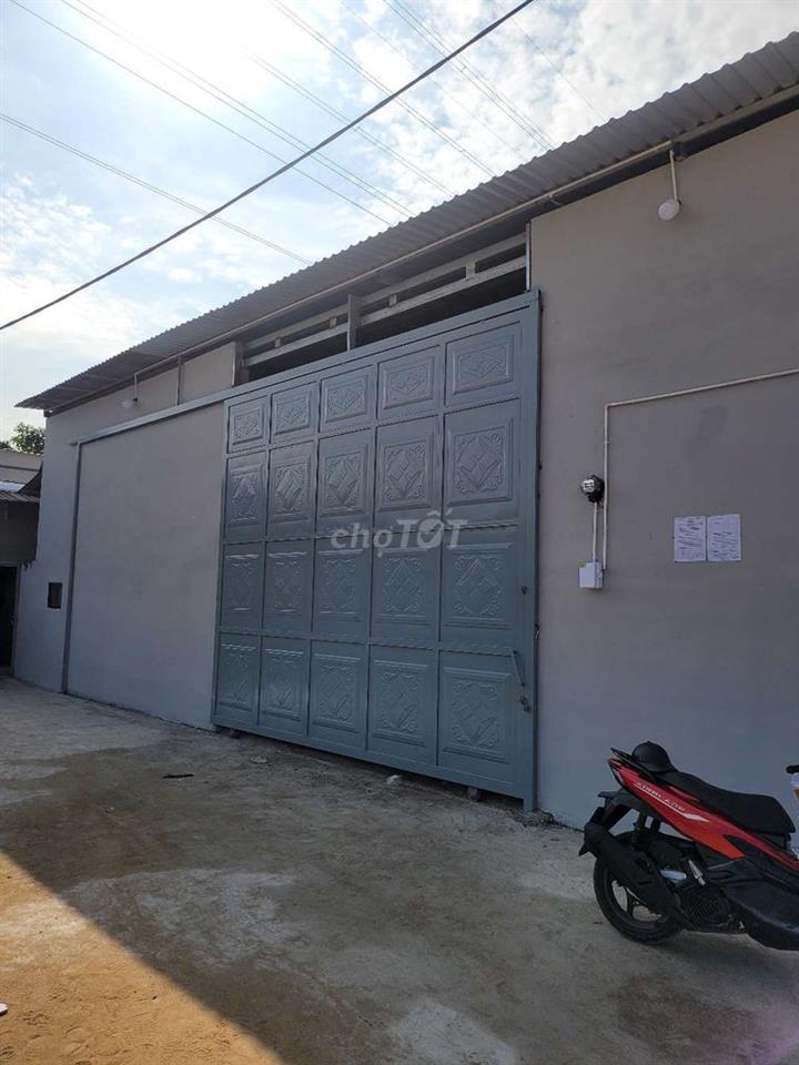 cho thuê kho xưởng đường tải 8 tấn
