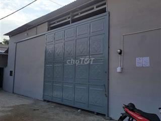 cho thuê kho xưởng đường tải 8 tấn