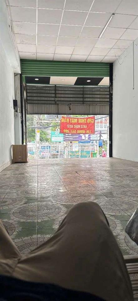 cho thuê mặt bằng kinh doanh có ngủ lại