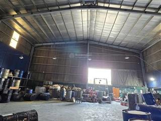 Nhà xưởng kết hợp nhà lầu mặt tiền đường vườn thơm xã bình lợi bình chánh
dt  970m ( 20m x 50m )