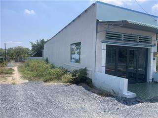 Nhà vườn 1600m có 300m thổ cư ( xã hưng long mới ) bình chánh  vị trí đường 5m xe  ra vào thoải