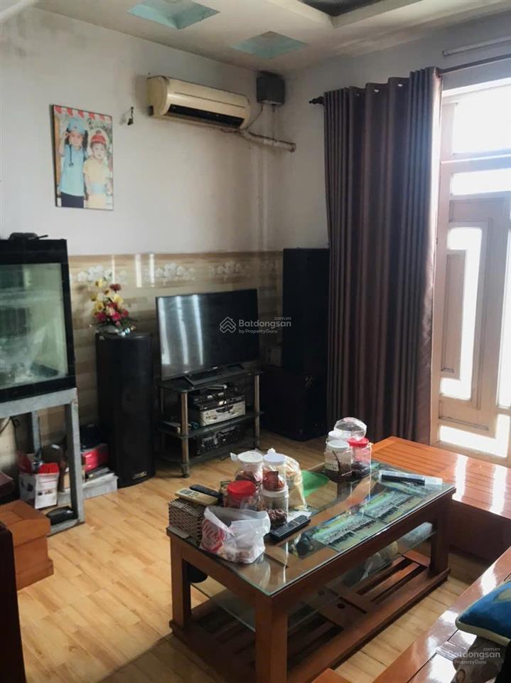 Bán nhà mặt tiền đường ao đôi , bình tân diện tích 154m2 (4,5mx34m) . 1 trệt , 1 lầu , 3pn