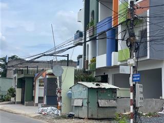 Mt đường nhựa xe tải chạy thoải mái xã hưng long bình chánh dt  (5m x 25m) 125m có 85m thổ cư