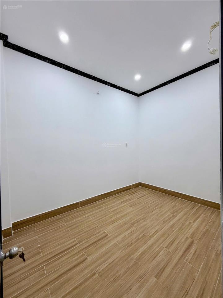 Bán gấp nhà riêng 4pn, 4wc, (4,1m x 22m) tại long thượng, cần giuộc, 2,45 tỷ