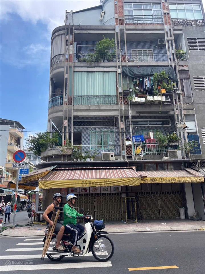 Cần bán nhanh chung cư để vô viện dưỡng lão diện tích 29,5 m2 tầng 1, ngay góc 2 mặt tiền đường